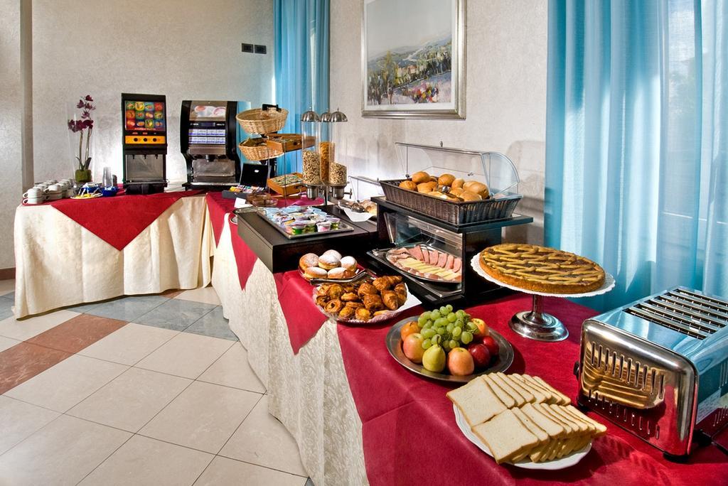 Hotel Europa Cupra Marittima Zewnętrze zdjęcie