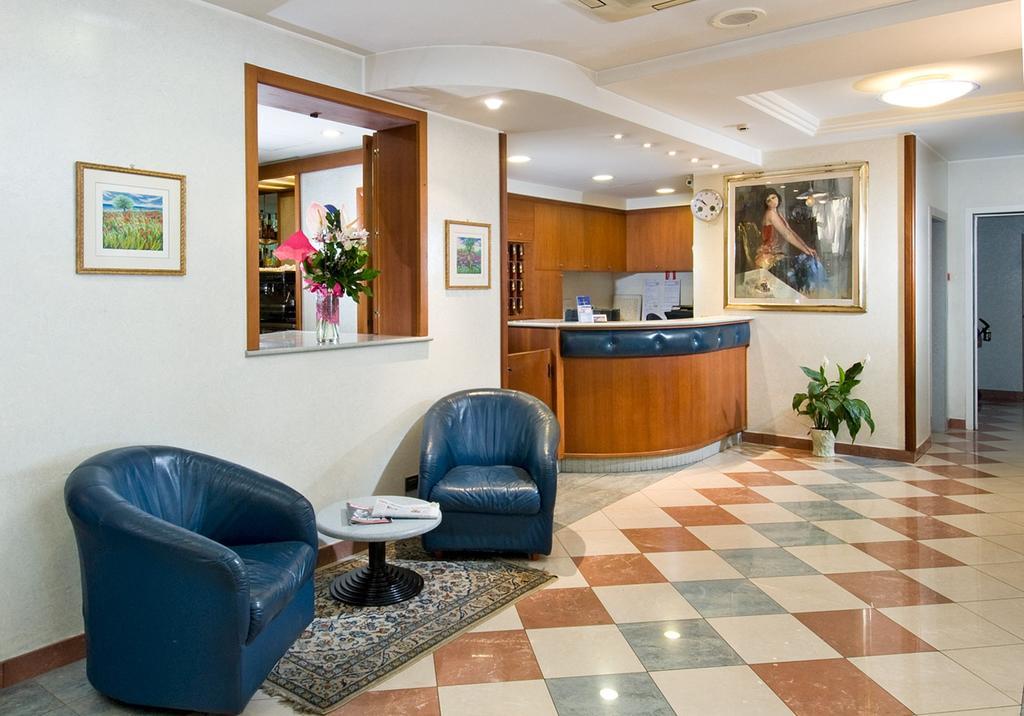 Hotel Europa Cupra Marittima Zewnętrze zdjęcie