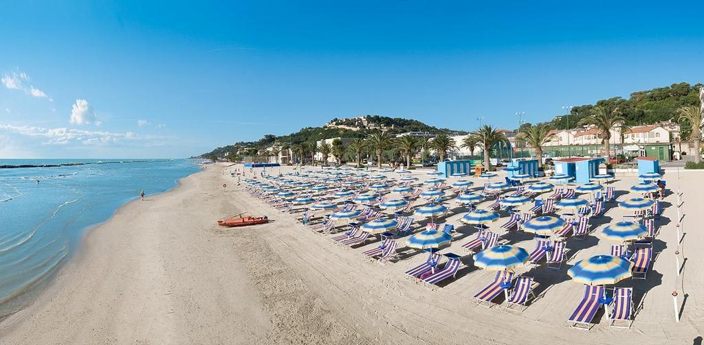 Hotel Europa Cupra Marittima Zewnętrze zdjęcie