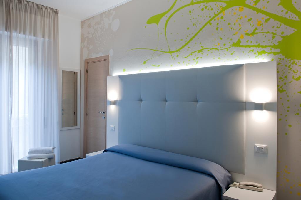 Hotel Europa Cupra Marittima Zewnętrze zdjęcie