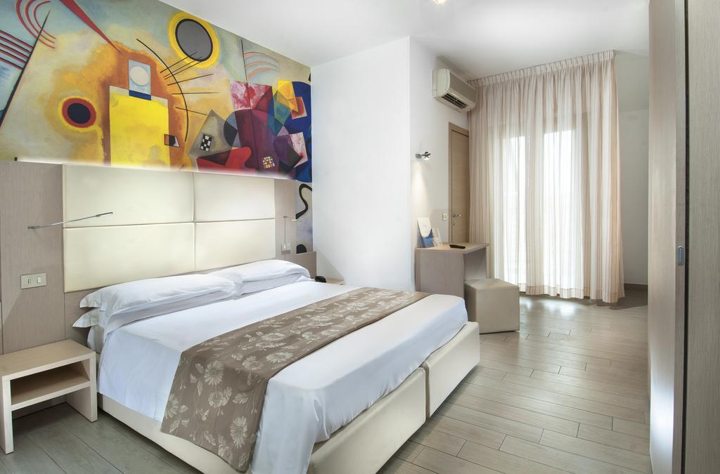 Hotel Europa Cupra Marittima Zewnętrze zdjęcie